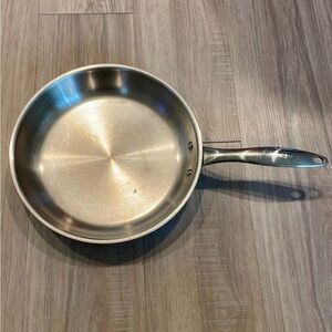 Belgique copper bottom 11 inch frying pan